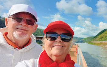 The Trusted by Travellers campaign features Canadian grandparents Yvonne and Richard Naciuk.