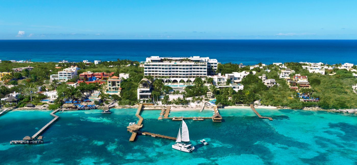 Image: Impression Isla Mujeres by Secrets Resort was the recipient of a AAA Five Diamond designation under the Top Ten Hotels 2026 category. (Source: Courtesy Impression Isla Mujeres)
