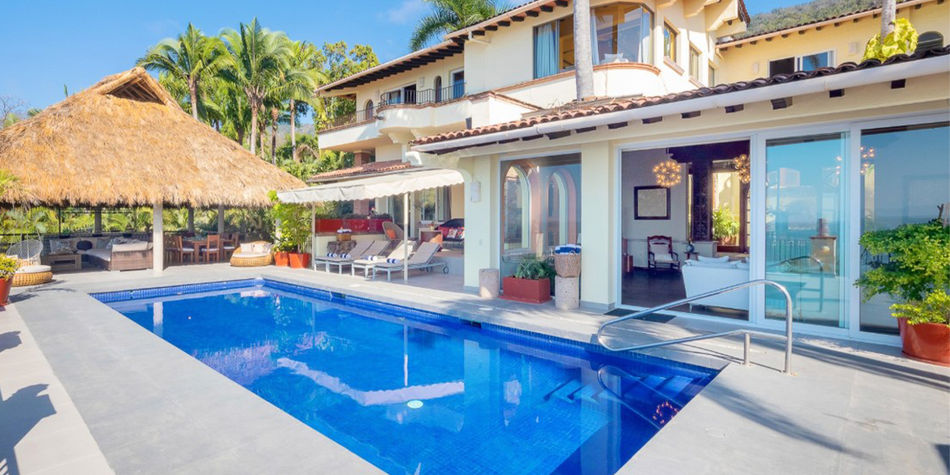 Treat Your Clients to Sun-Soaked Luxury in Mexico with Free Nights and Discounted Rates at Select Villas