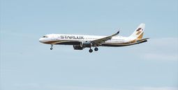 Starlux plane