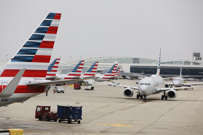 American Airlines, aircraft, airplanes, planes, jets, gates, taxiing, parked, airports, tarmac 