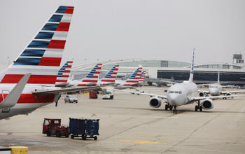 American Airlines, aircraft, airplanes, planes, jets, gates, taxiing, parked, airports, tarmac