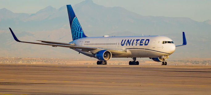 United Airlines Boeing 767