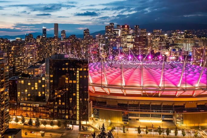 JW Marriott Parq Vancouver and BC Place JW Marriott Parq Vancouver and BC Place
