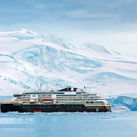 HX ship in the ice
