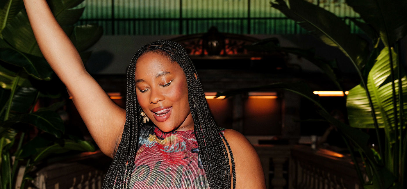 Image: Zuri Marley, petite-fille de Bob Marley, était aux platines pour animer la soirée (Source: Sandals International)