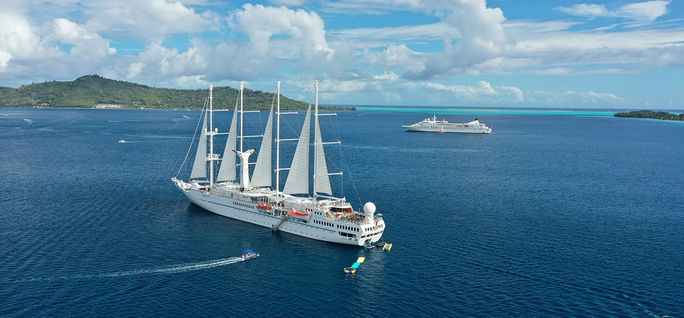 Windstar ships in Tahiti Windstar ships in Tahiti