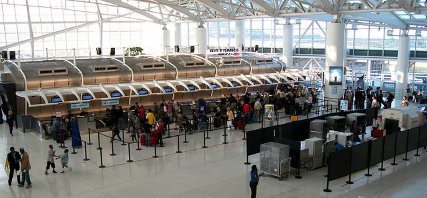 Image: PHOTO: JFK Airport is the site of various unsuccessful smuggling attempts. (photo via Flickr/Eric Salard)