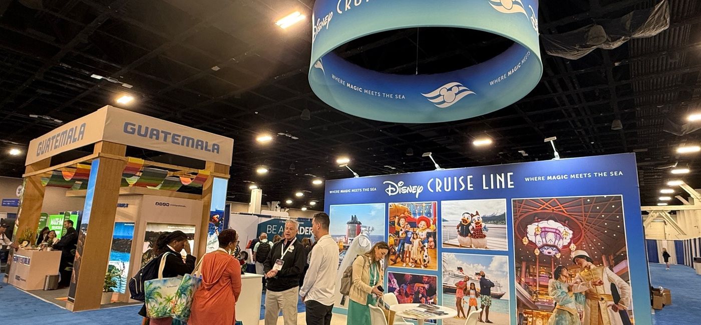 Image: Travel advisors could meet with suppliers at Cruise360’s trade show. (Photo Credit: Sara Perez Webber)