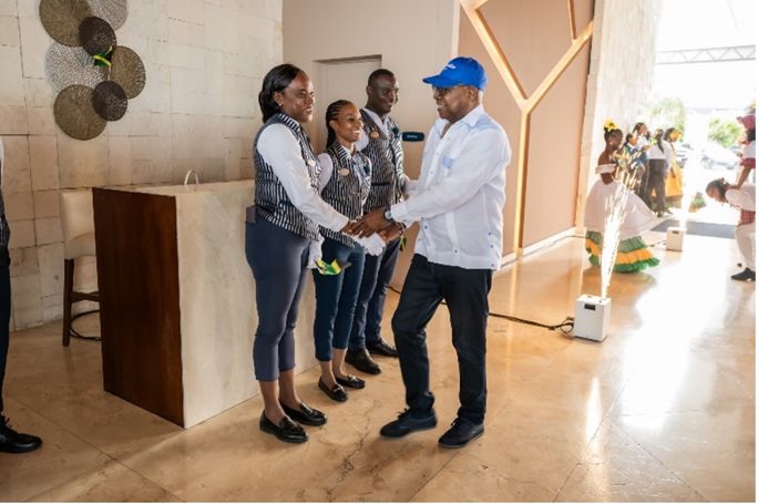 Royalton Negril Reopens as Jamaica Tourism Recovery Gains Steam Royalton Negril Reopens as Jamaica Tourism Recovery Gains Steam