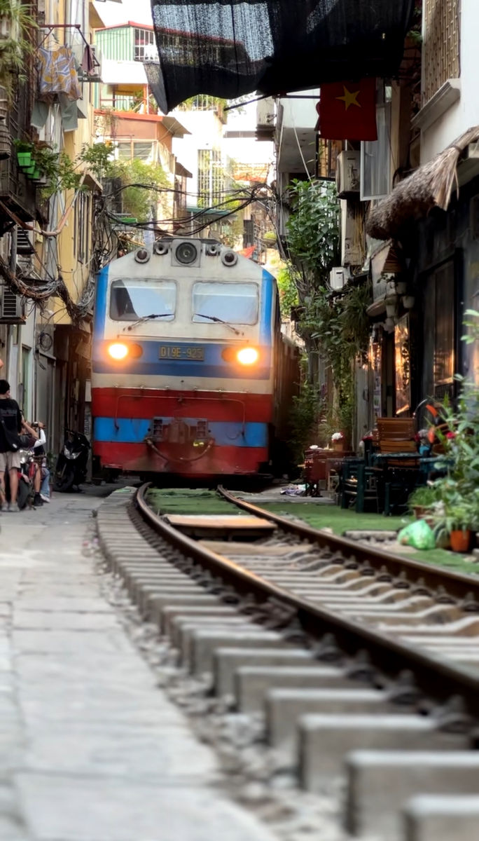 Hanoi Train Street