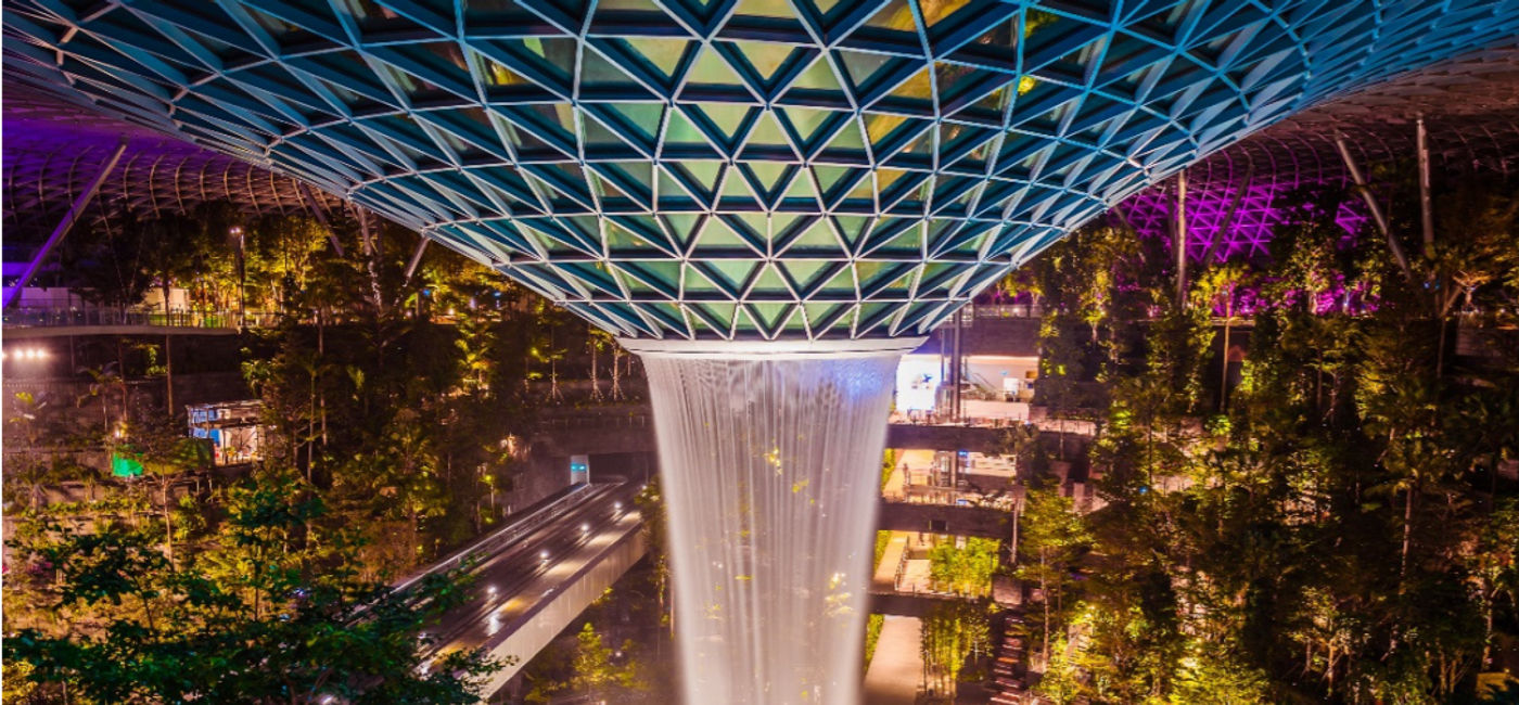 Image: Jewel Changi Airport's indoor waterfall. (photo via Jewel Changi Airport)