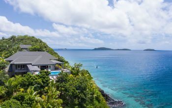 Fiji&#39;s Kokomo Private Island Resort