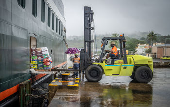 Seabourn Pursuit delivered four tons of supplies