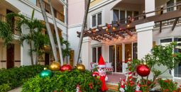 Here’s How All-Inclusive Resorts are Celebrating the Holiday Season