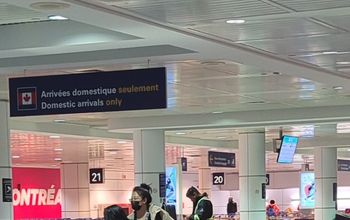 YUL domestic arrivals desk