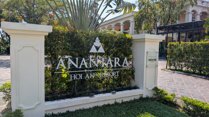 Anantara Hoi An entrance