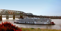 American Queen river cruise ship, American Queen, U.S. river cruise