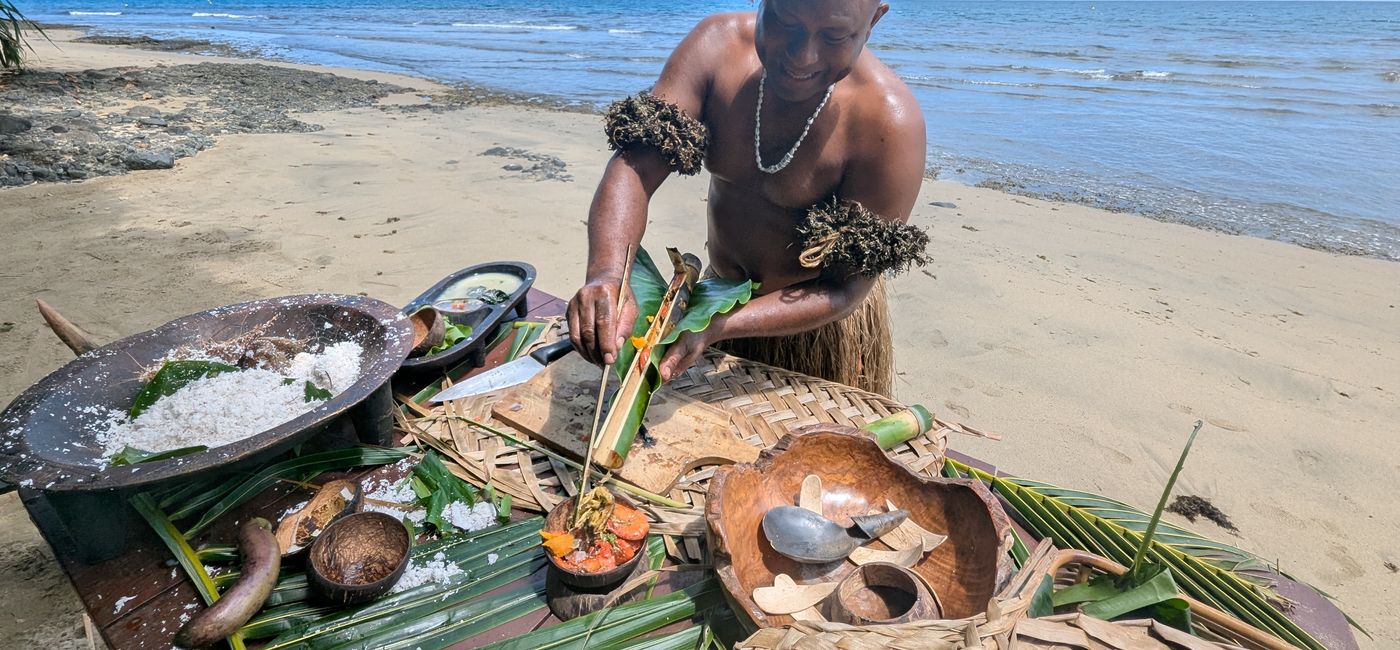Image: Nanuku Resort Fiji prawn cooking experience. (Photo Credit: Alex Temblador)
