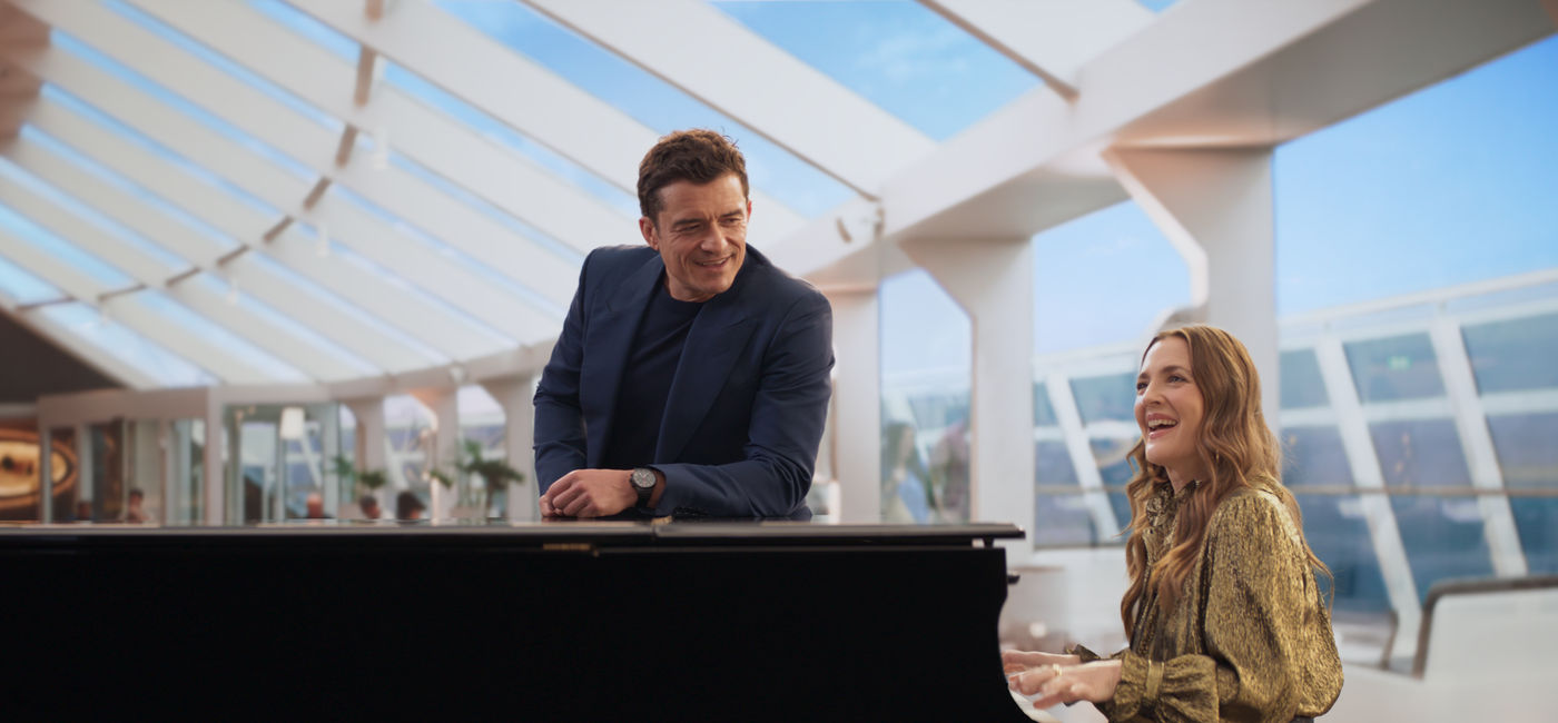 Image: Drew Barrymore and Orlando Bloom star in MSC Cruises Super Bowl ad. (Photo Credit: Highdive)