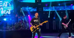 Yellowcard performs at Eat to the Beat