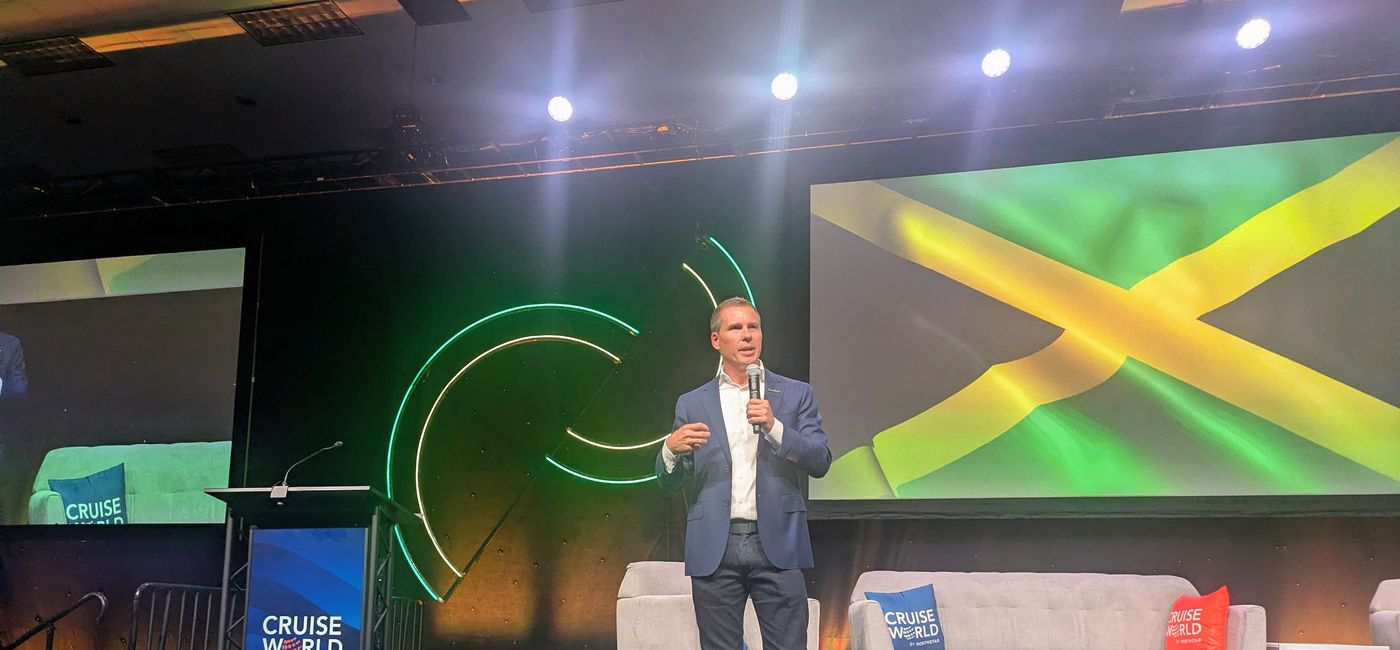 Image: Sandals’ Adam Stewart Provides Update on Hurricane Recovery Efforts at CruiseWorld (Source: Claudette Covey)