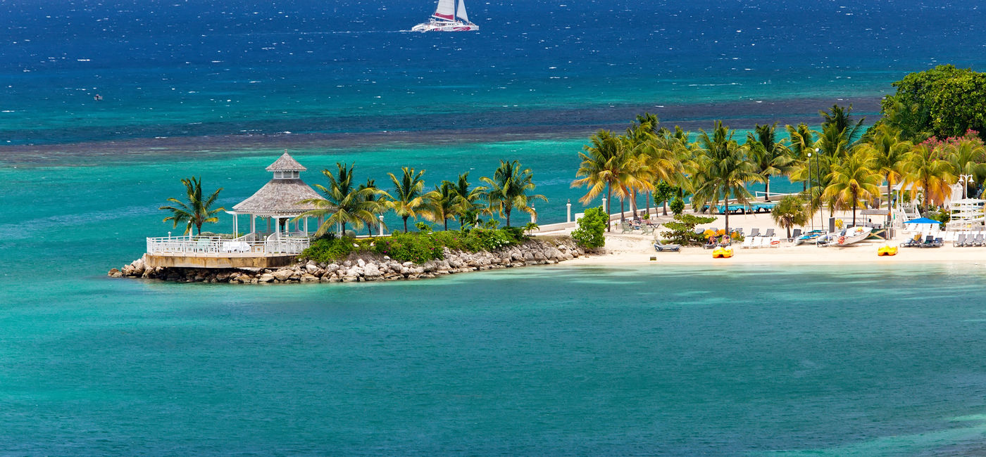 Image: Entrée maritime des Caraïbes, à Ocho Rios (Source: Adobe Stock)