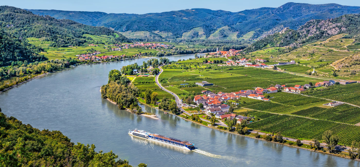 Image: AmaWaterways in the Wachau Valley (Photo Credit: AmaWaterways)