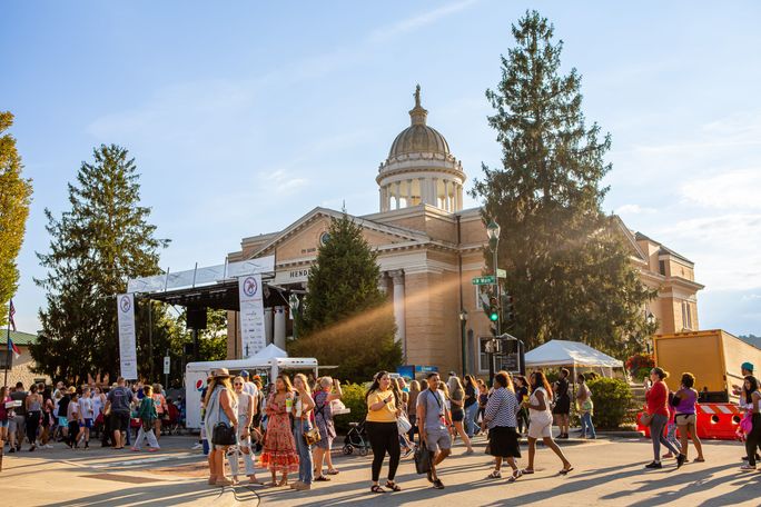 The North Carolina Apple Festival