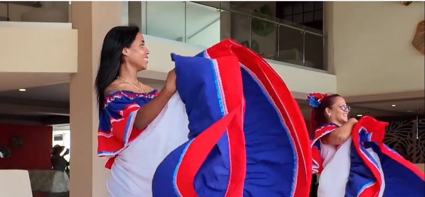 Photo: (Courtesy of Emotions by Hodelpa)