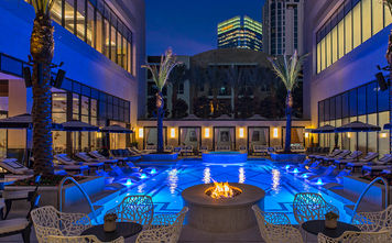 Pool at the Post Oak Hotel
