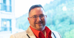 advisor, headshot