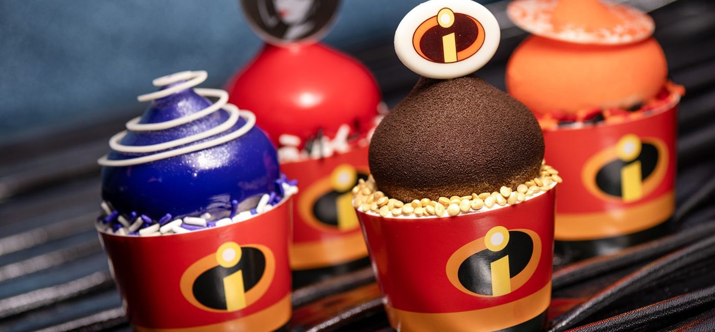 Image: Cupcakes at Edna ? La Mode Sweets (Photo Credit: Disney Cruise Line)