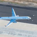 United Airlines Boeing 757 taking off