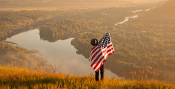 Traveler with USA flag.