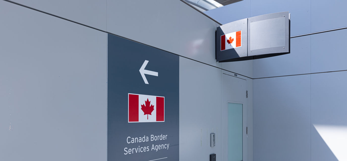 Image: Bureau de l’Agence des services frontaliers du Canada (ASFC) (Photo Credit: eskystudio/Adobe Stock)
