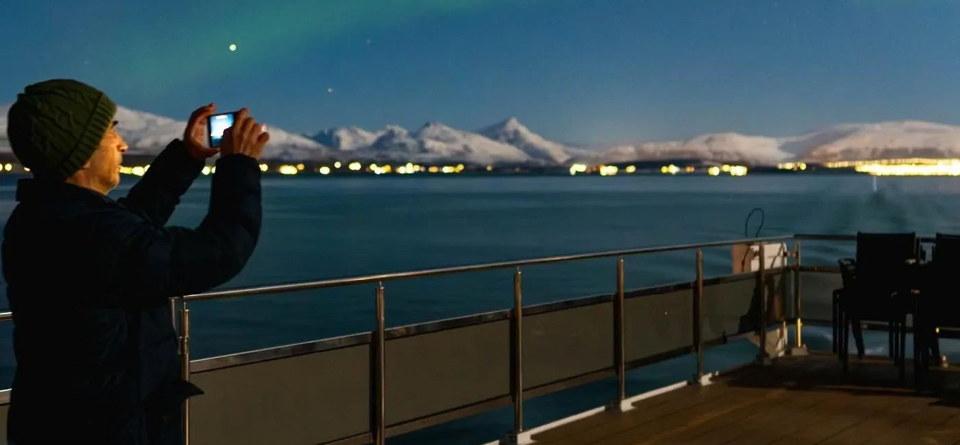 Image: Holland America Line s offering a series of Arctic Journey & Northern Lights voyages (Photo Credit: Holland America Line)