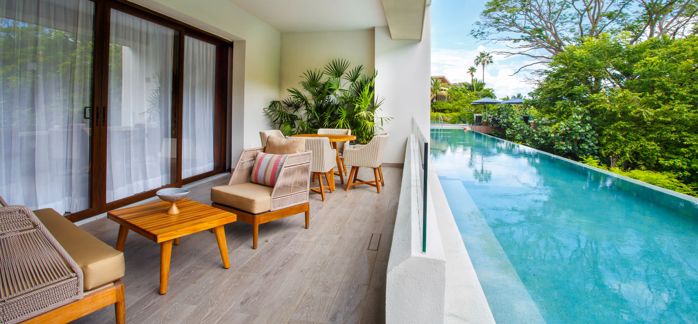 Image: Armony Marival Allure Junior Suite swim up jungle view (Photo Credit: Marival Resorts)