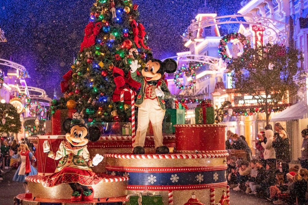 Disney Announces Details of Mickey’s Very Merry Christmas Party