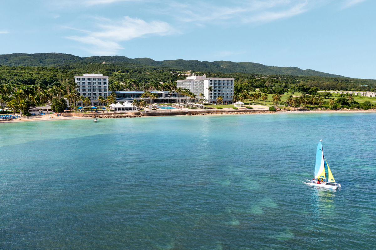HILTON ROSE HALL RESORT \u0026 SPA MONTEGO BAY | 4-STAR ACCOMMODATION WITH SEA  VIEW, image size:1200x800