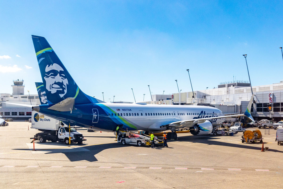 Does the US government’s permission to merge Alaska and Hawaiian Airlines set a bad precedent?