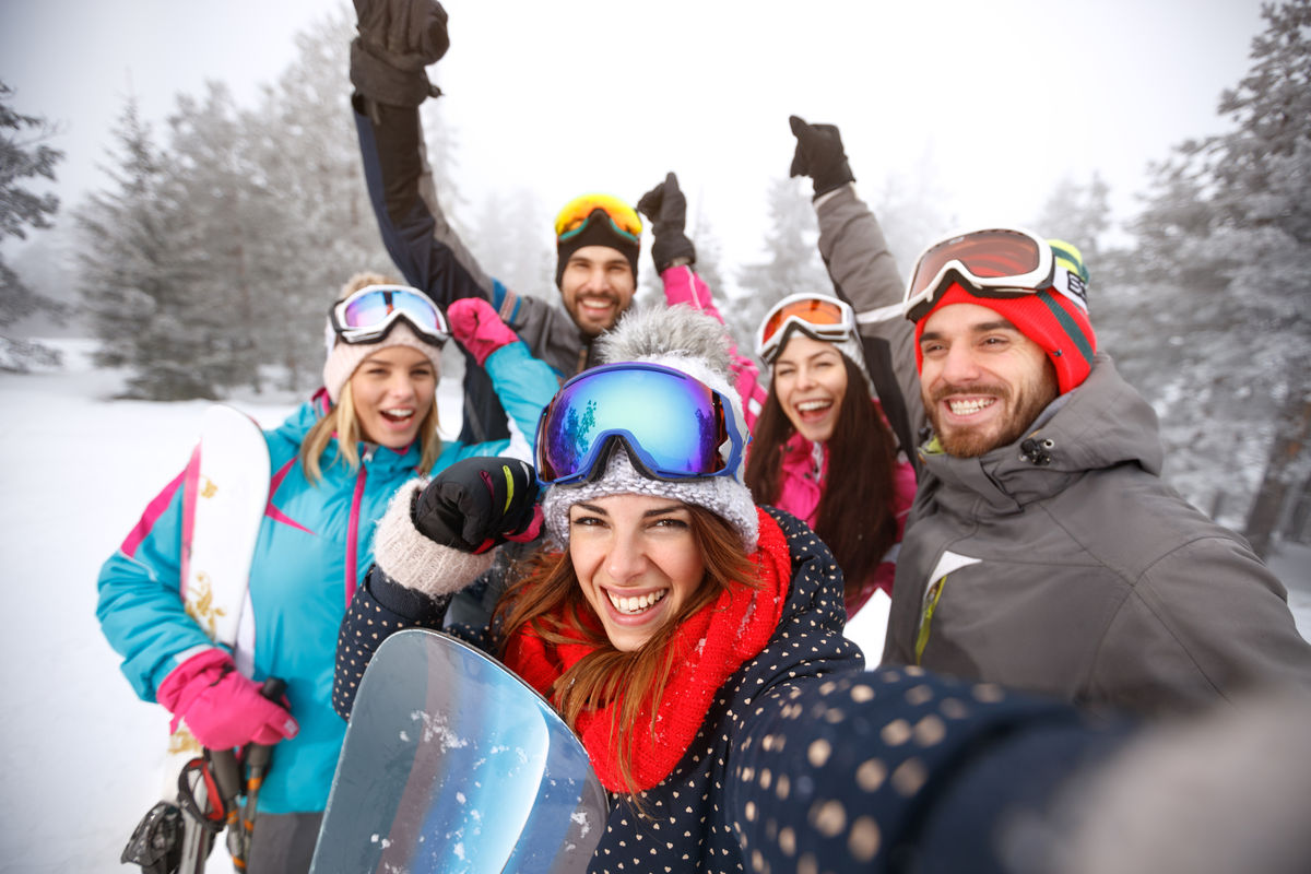 Alaska Airlines Adds Winter Flights to Popular Colorado Ski Destination