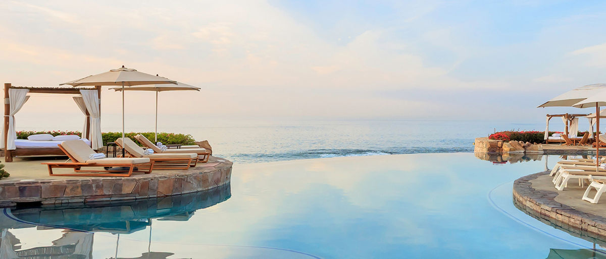 Start Your Los Cabos Escape with Complimentary Airport Transportation
