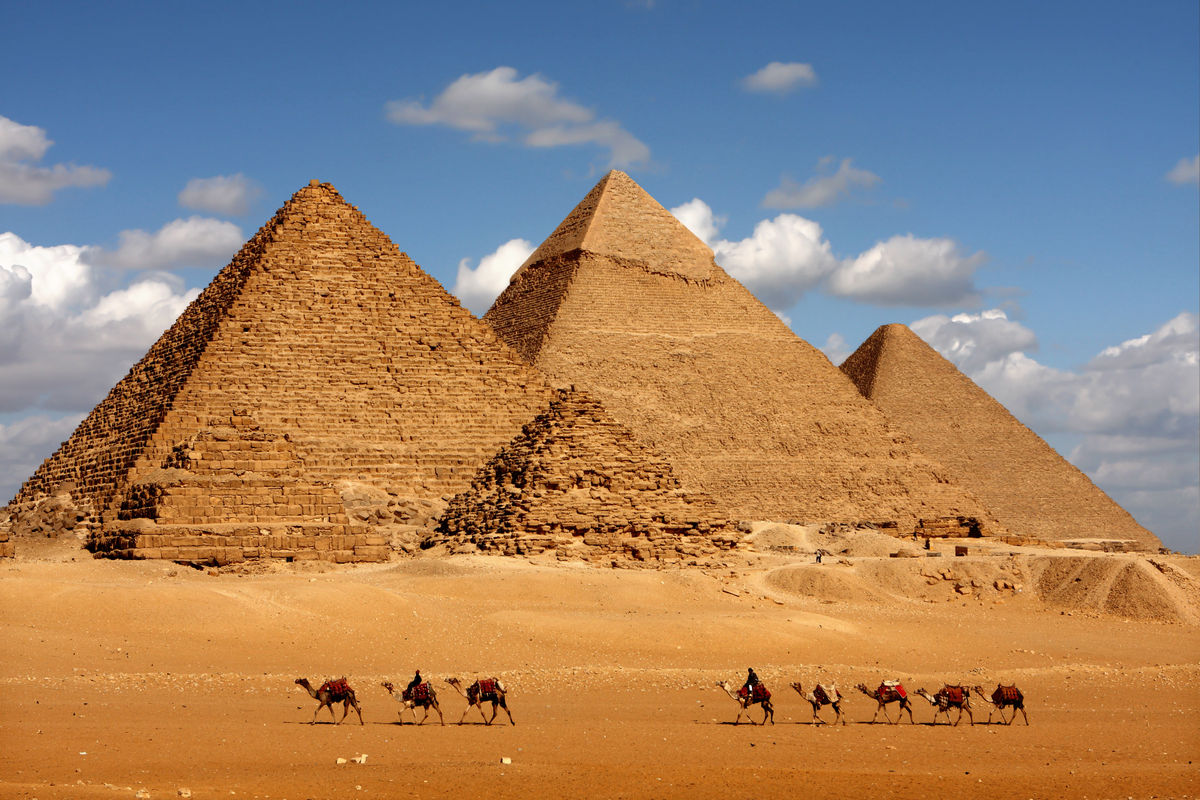 Egypt Lifts Advance Visa Requirements for Canadians