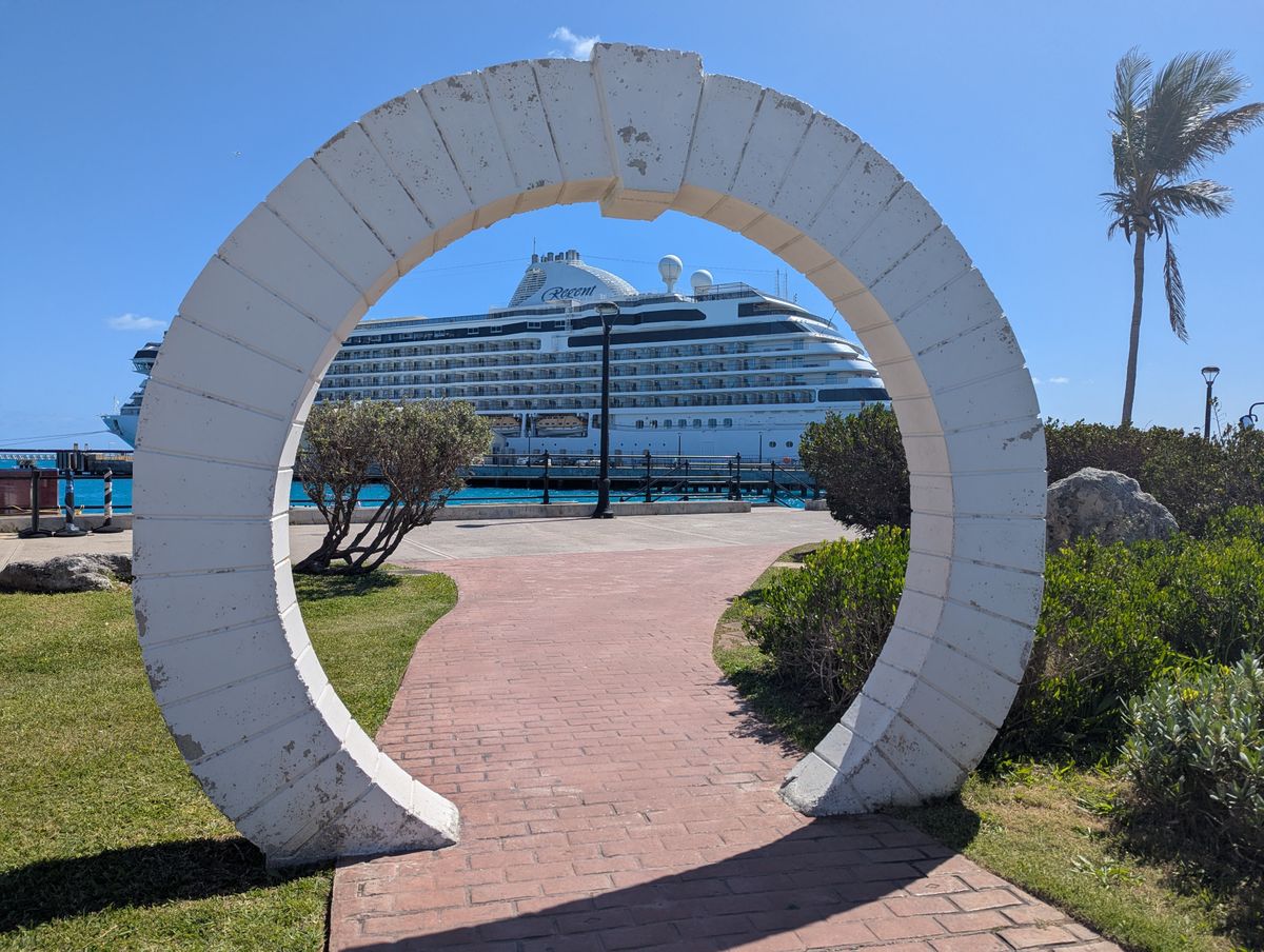 Regent Seven Seas Cruises Offers Luxury to the Max