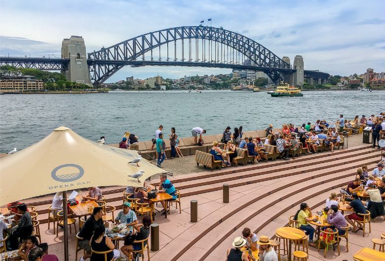 Inbound tourists spending more in Australia