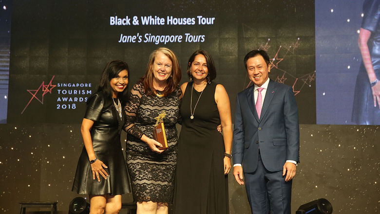 Founder of Jane’s Singapore Tours, Jane Iyer (second from left), received the Singapore Tourism Awards for Best Tour Experience.