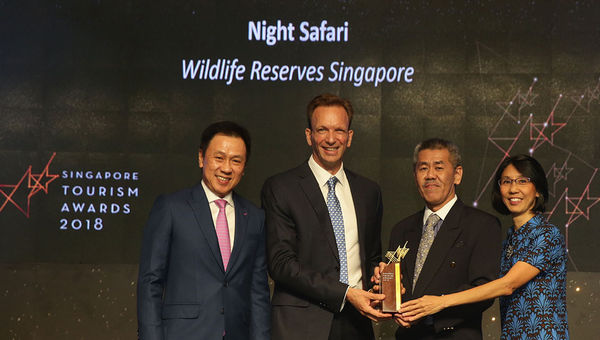 Mike Barclay (second from left), CEO of Wildlife Reserves Singapore, receiving the award for Night Safari’s win as Best Attraction Experience. Mike Barclay (second from left), CEO of Wildlife Reserves Singapore, receiving the award for Night Safari’s win as Best Attraction Experience.
