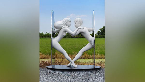 While touring Macau, look out for artworks integrated into main public spaces such as Miss You, by Thai artist Gongkan. While touring Macau, look out for artworks integrated into main public spaces such as Miss You, by Thai artist Gongkan.