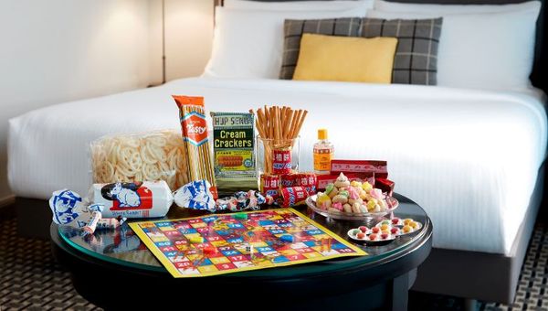 Grand Copthorne Waterfront Hotel Singapore offers in-room kits filled to the brim with traditional local snacks and sweets to delight your guests. Grand Copthorne Waterfront Hotel Singapore offers in-room kits filled to the brim with traditional local snacks and sweets to delight your guests.